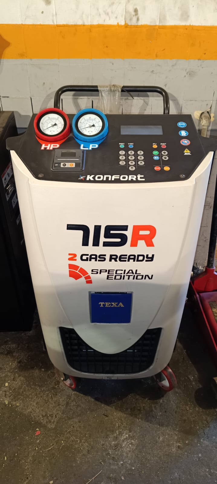 169c6747-a43a-4e17-b283-761bb852136a